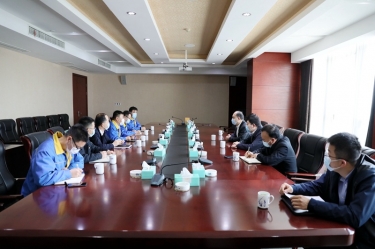 平湖市委书记仲旭东一行莅临太阳集团官网调研企业疫情防控和复工复产工作