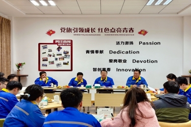 激扬青春 并肩前行 | 太阳集团官网召开年度大学生座谈会